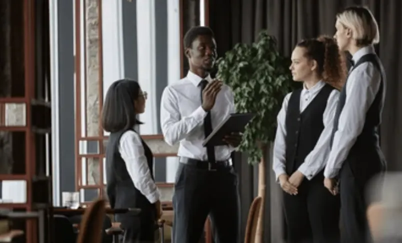 Event Supervisor / Staff Manager: Overseeing Front-of-House Service